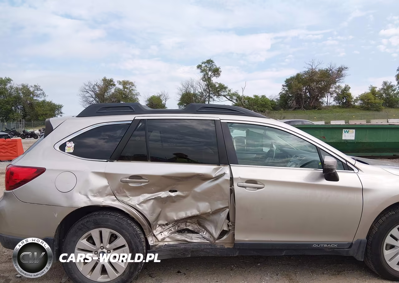 2015 Subaru Outback 2.5I Premium VIN:4S4BSBHC5F3301301 - 6