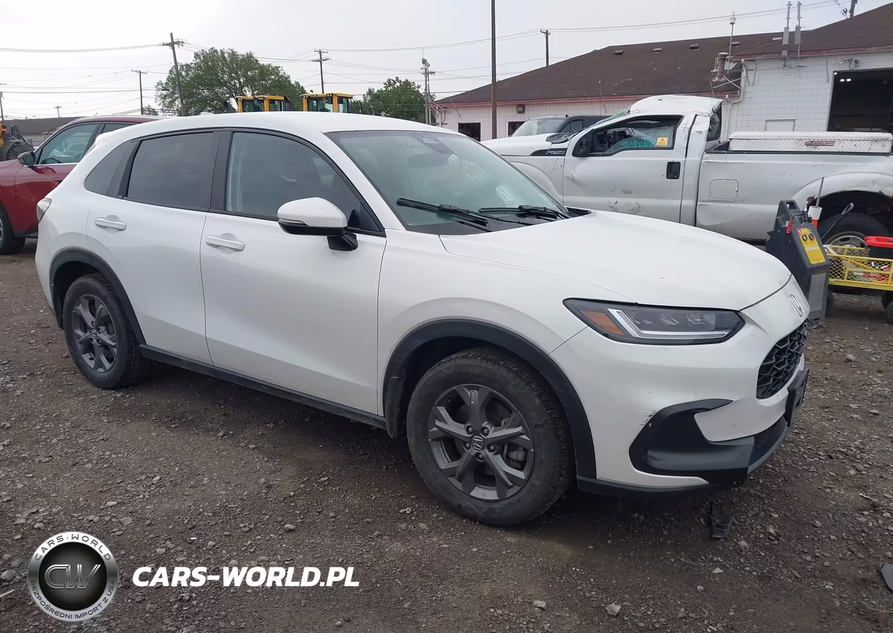 2026 Honda Hr-V Awd Lx VIN:3CZRZ2H37TM723668 - 1