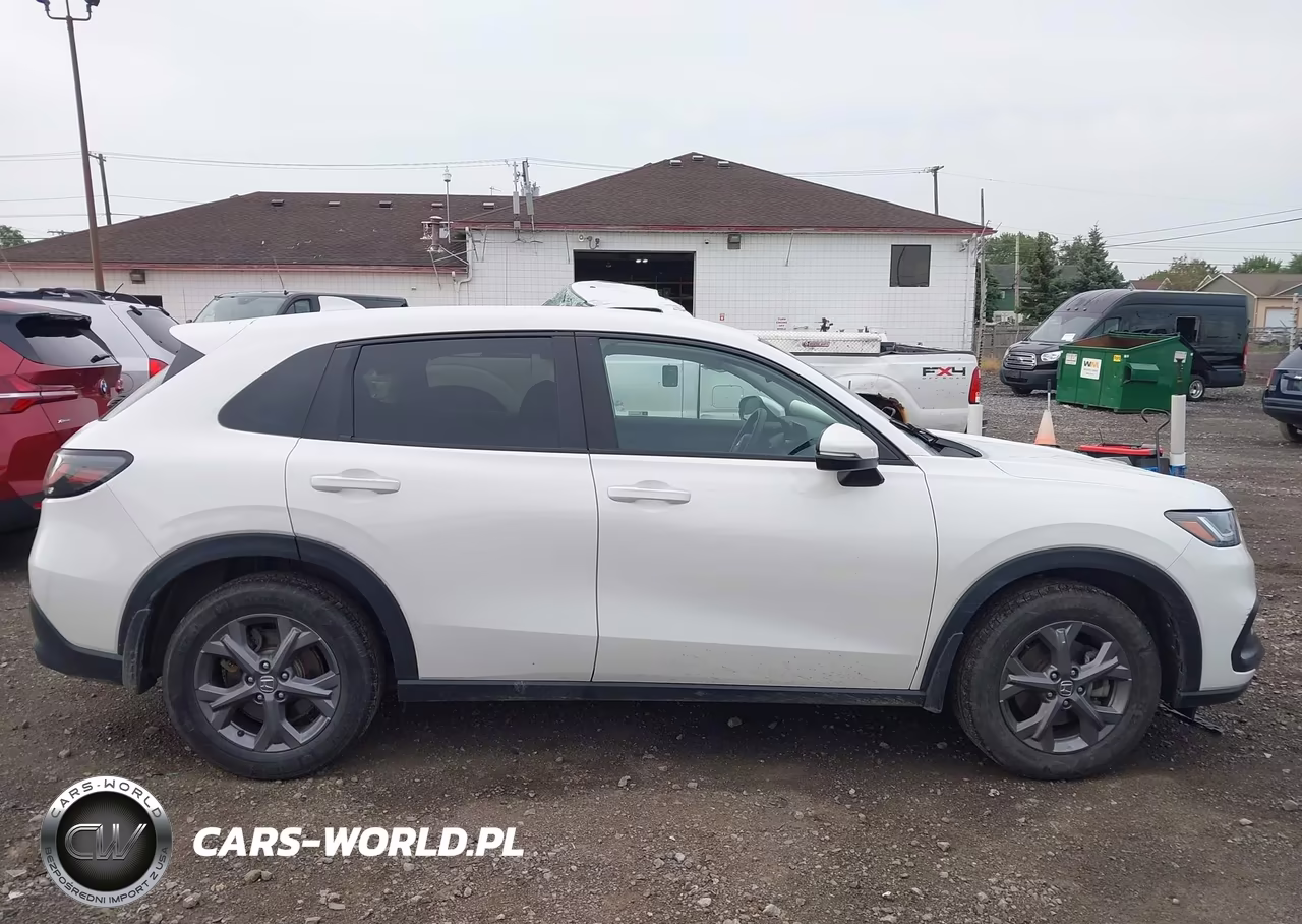 2026 Honda Hr-V Awd Lx VIN:3CZRZ2H37TM723668 - 14