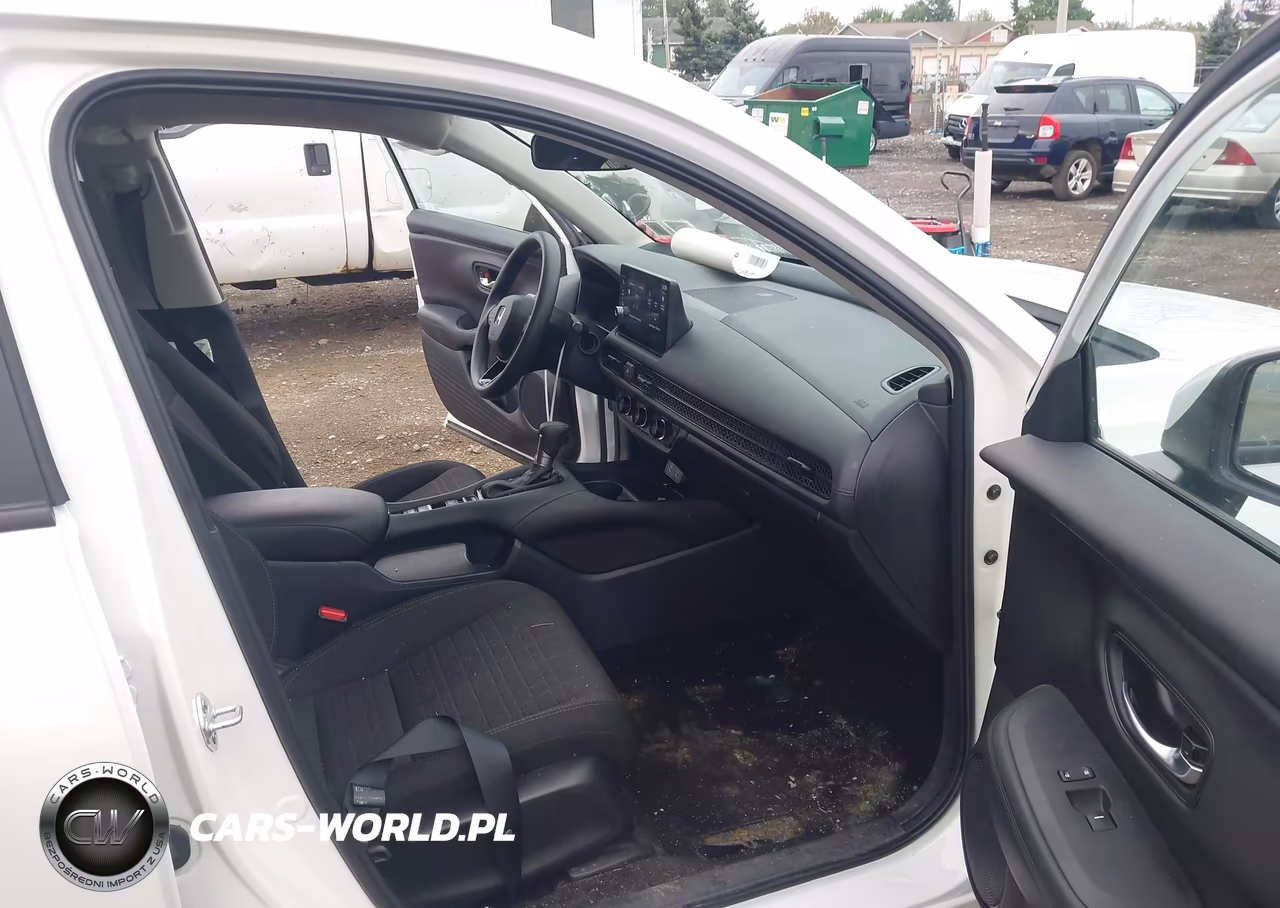 2026 Honda Hr-V Awd Lx VIN:3CZRZ2H37TM723668 - 5