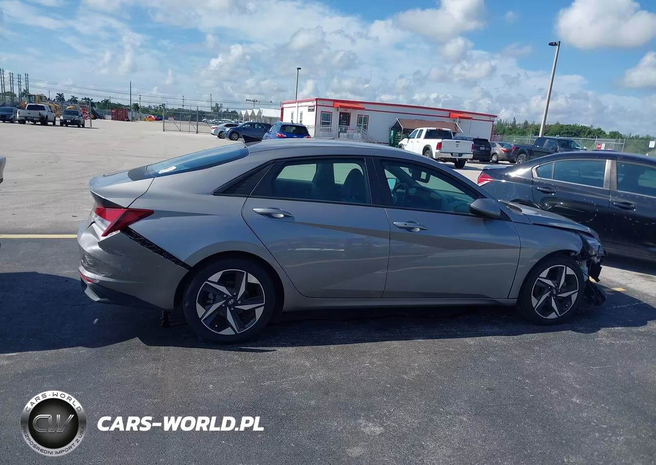 2023 Hyundai Elantra Sel VIN:KMHLS4AG1PU408645 - 14