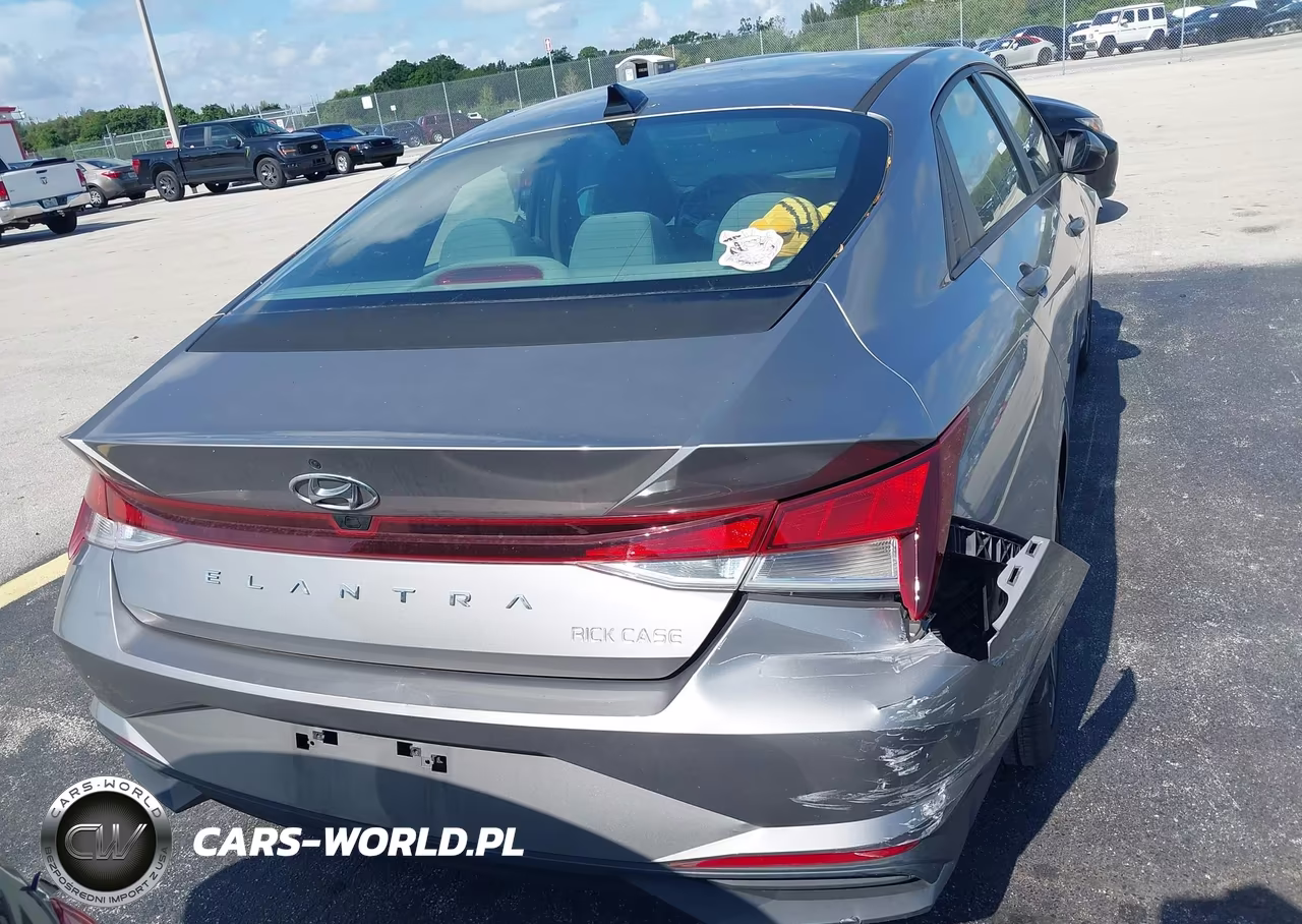 2023 Hyundai Elantra Sel VIN:KMHLS4AG1PU408645 - 17