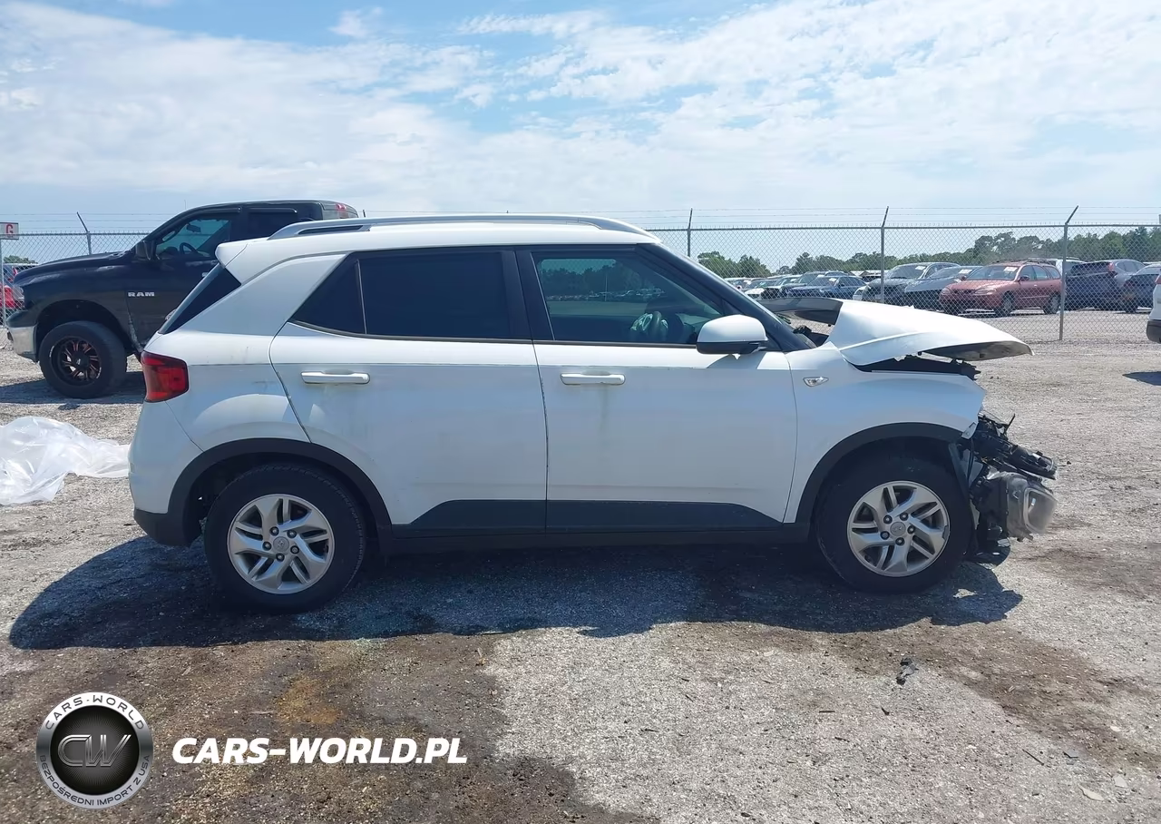 2020 Hyundai Venue Sel VIN:KMHRC8A34LU034845 - 13