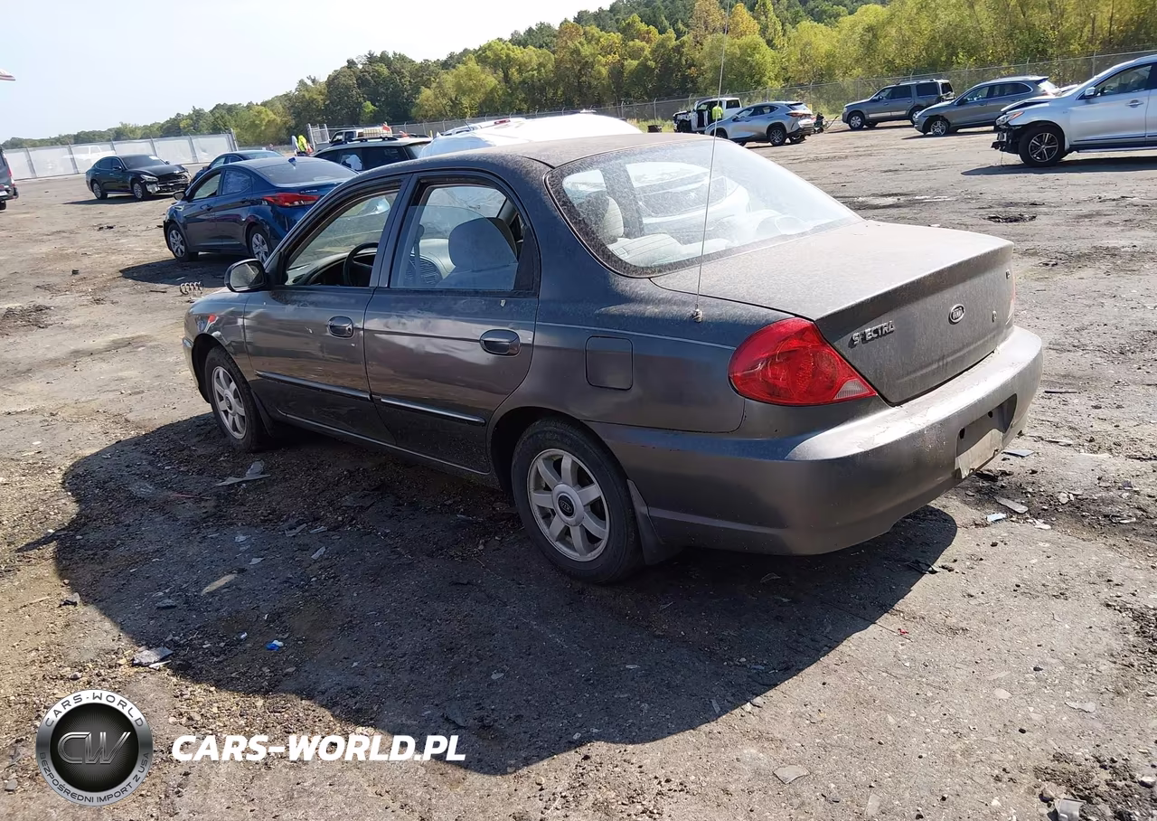 2003 Kia Spectra Ls VIN:KNAFB121X35276853 - 3