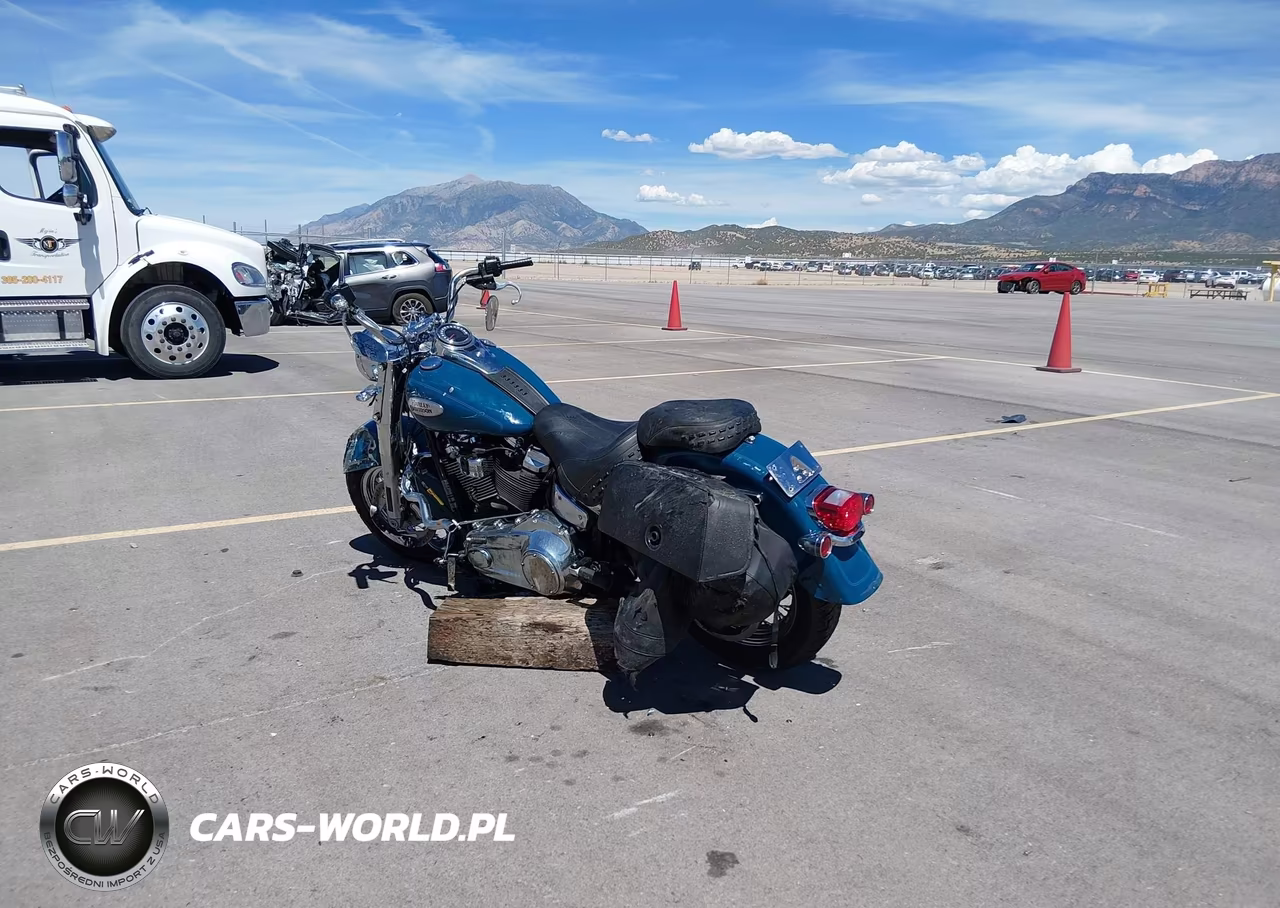 2021 Harley-Davidson Flhc VIN:1HD1YAJ13MB049311 - 3