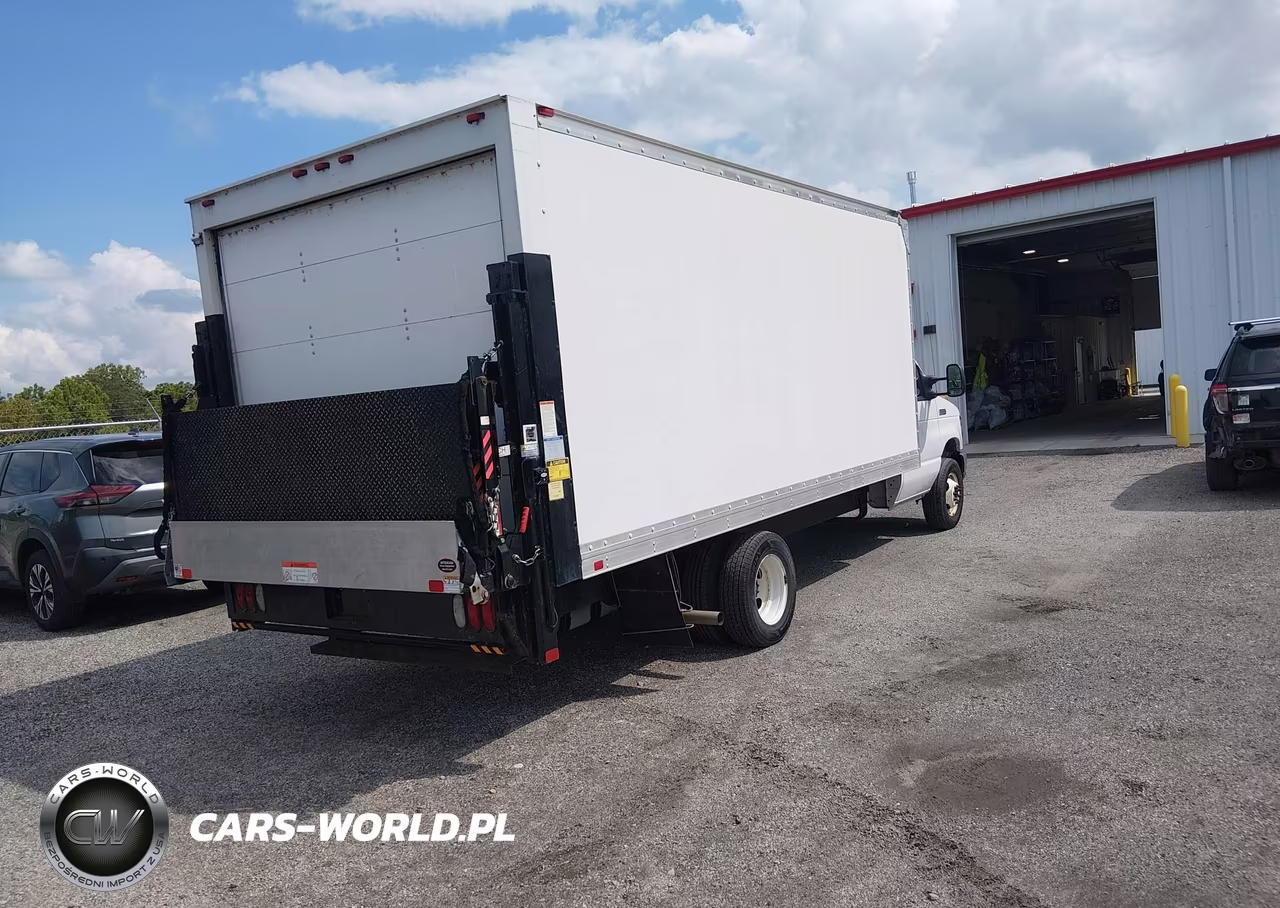 2017 Ford E-450 Cutaway VIN:1FDXE4FS9HDC12038 - 4