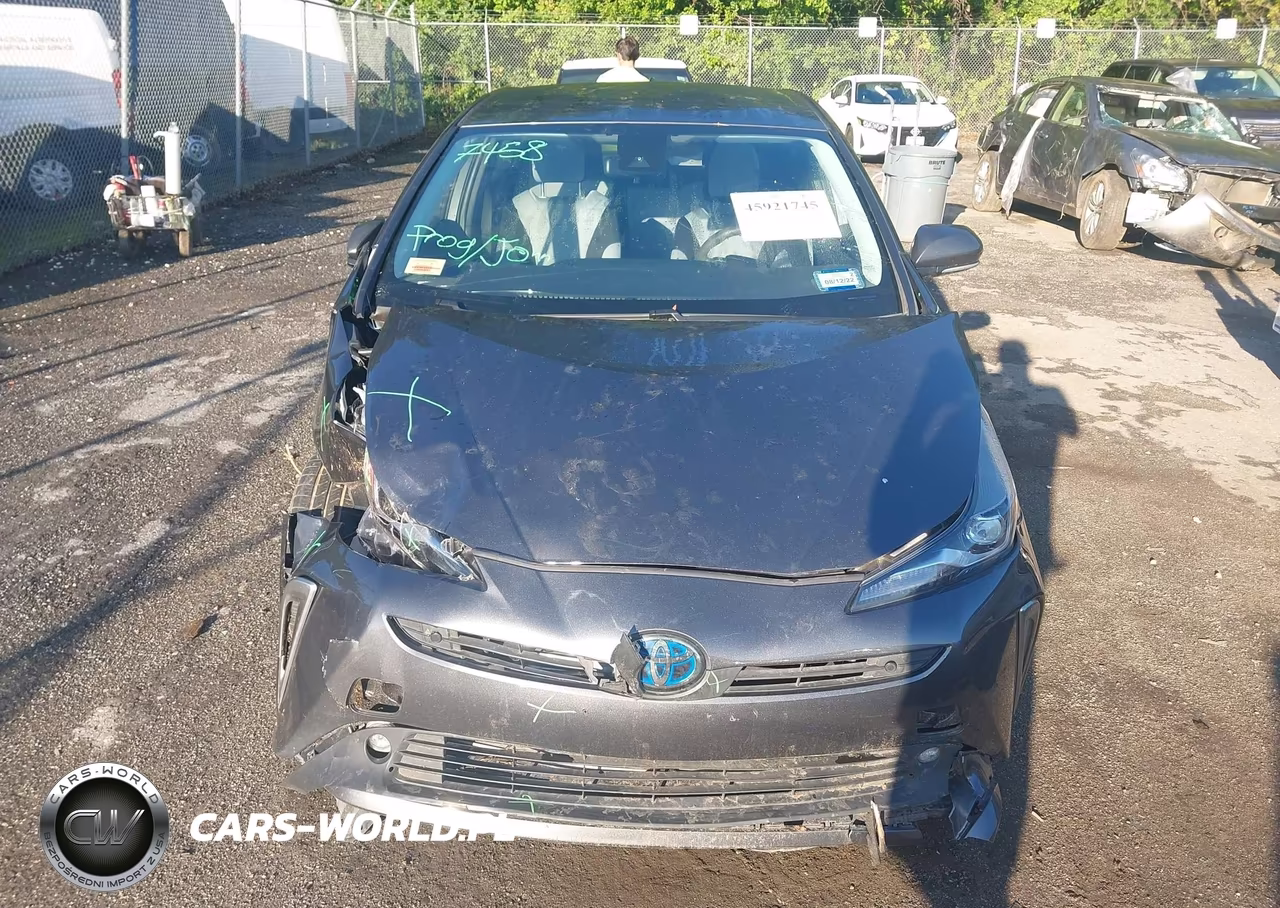 2020 Toyota Prius Le Awd-E VIN:JTDL9RFU1L3018432 - 12