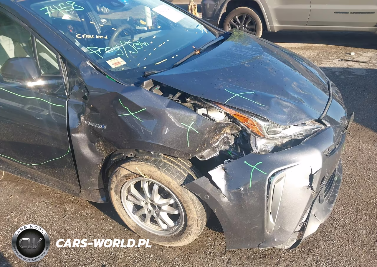 2020 Toyota Prius Le Awd-E VIN:JTDL9RFU1L3018432 - 6