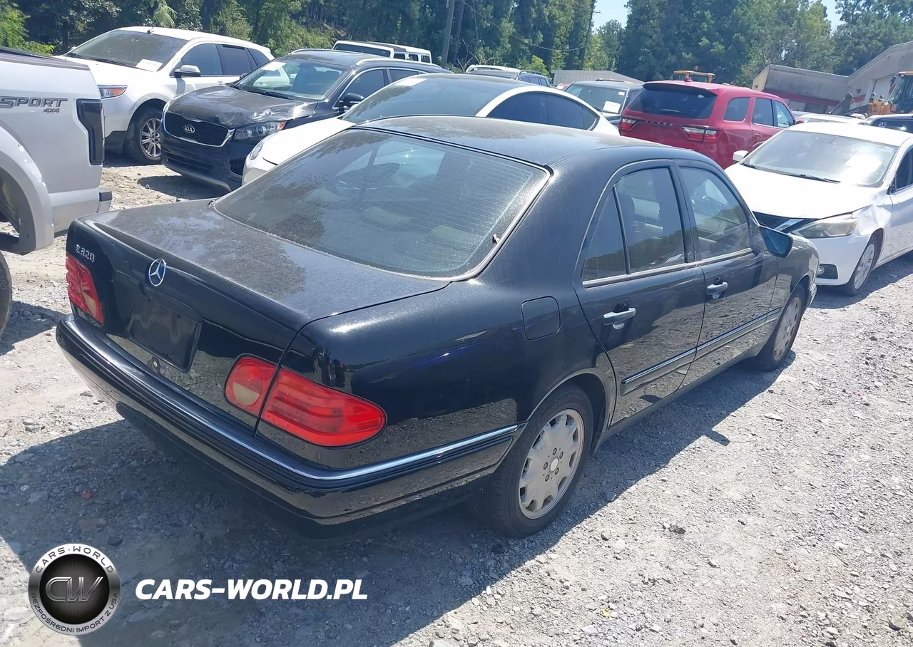 1996 Mercedes-Benz E 320 VIN:WDBJF55F4TJ013232 - 4