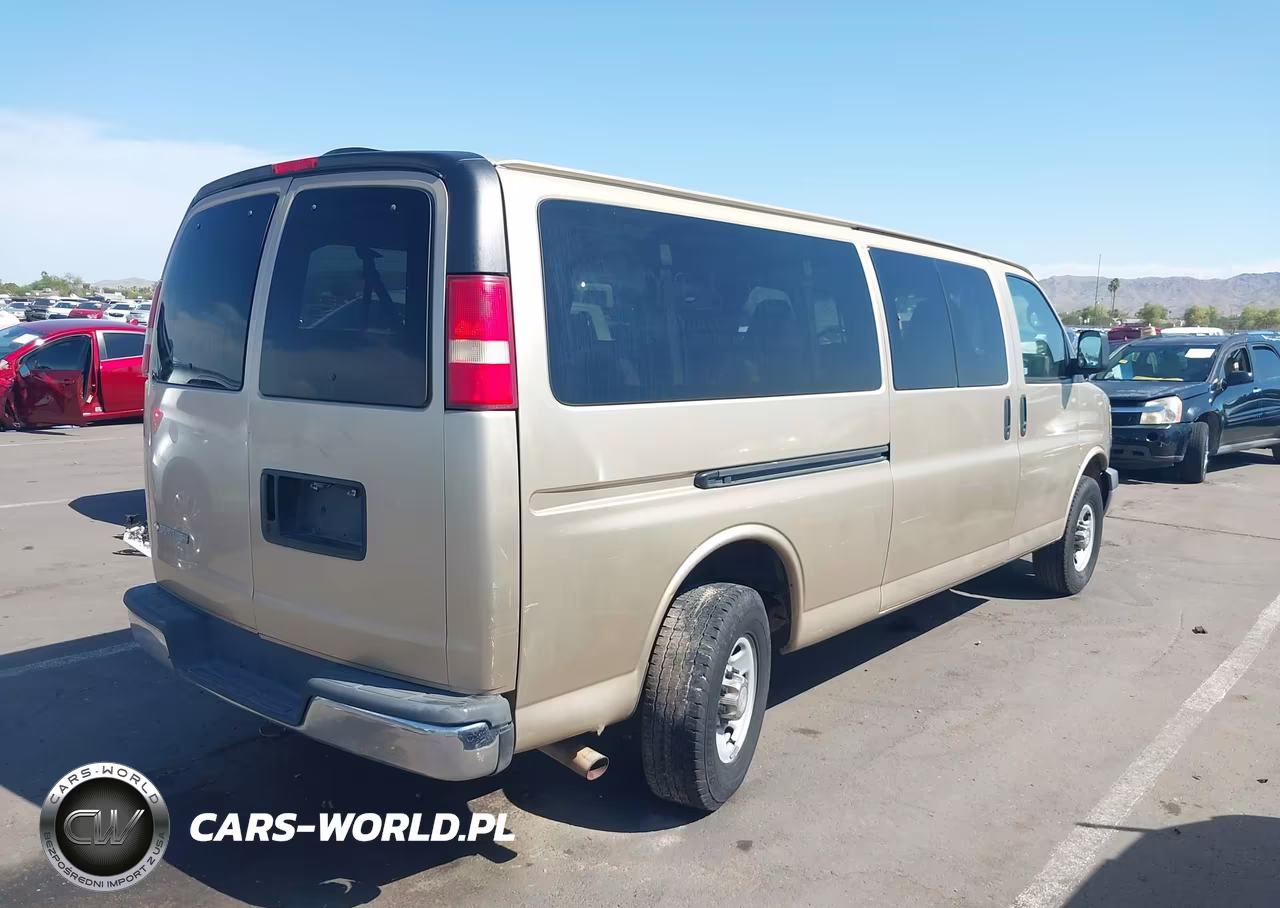 2007 Chevrolet Express Passenger Ls VIN:1GAHG39U771191564 - 4