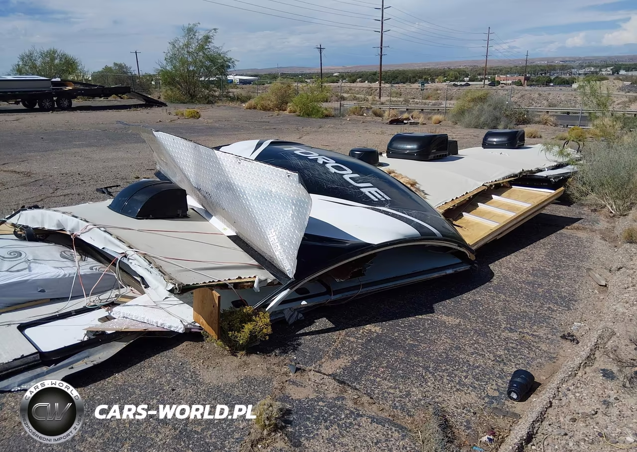 2021 Heartland Rv T333 Torque VIN:5SFCB3928ME440096 - 8