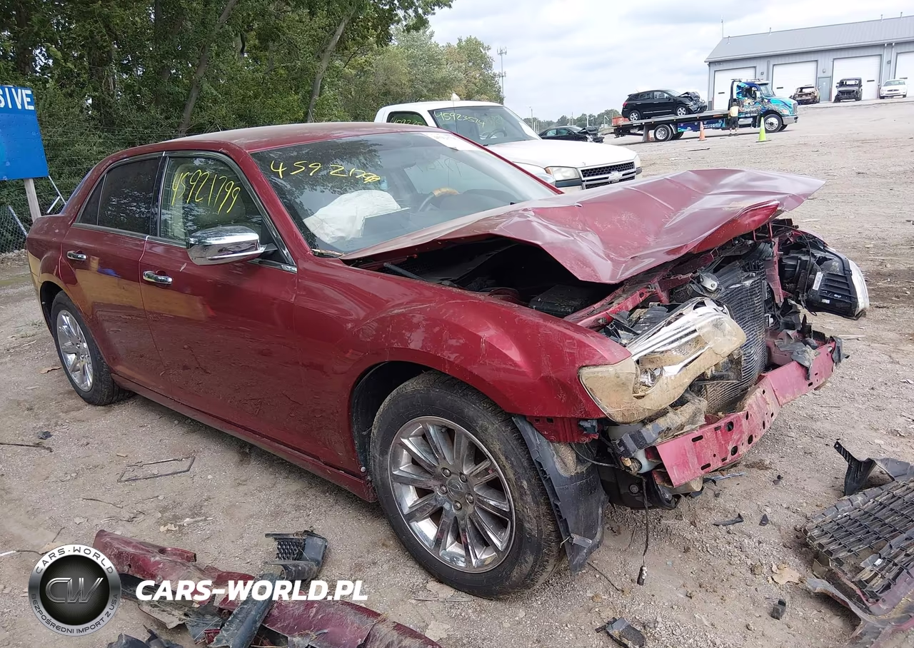2013 Chrysler 300C VIN:2C3CCAET0DH644410 - 1