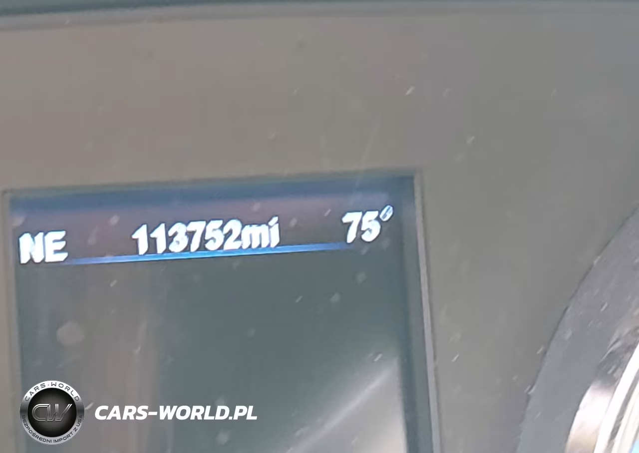 2013 Chrysler 300C VIN:2C3CCAET0DH644410 - 15
