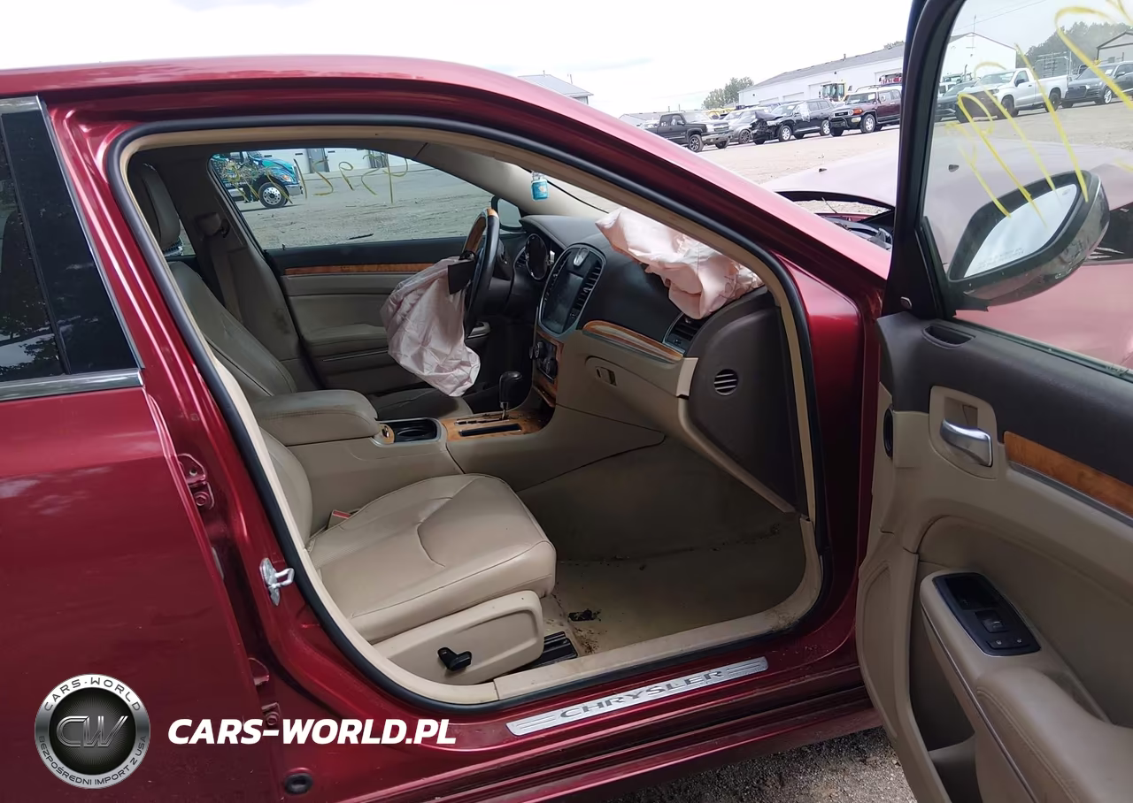 2013 Chrysler 300C VIN:2C3CCAET0DH644410 - 5