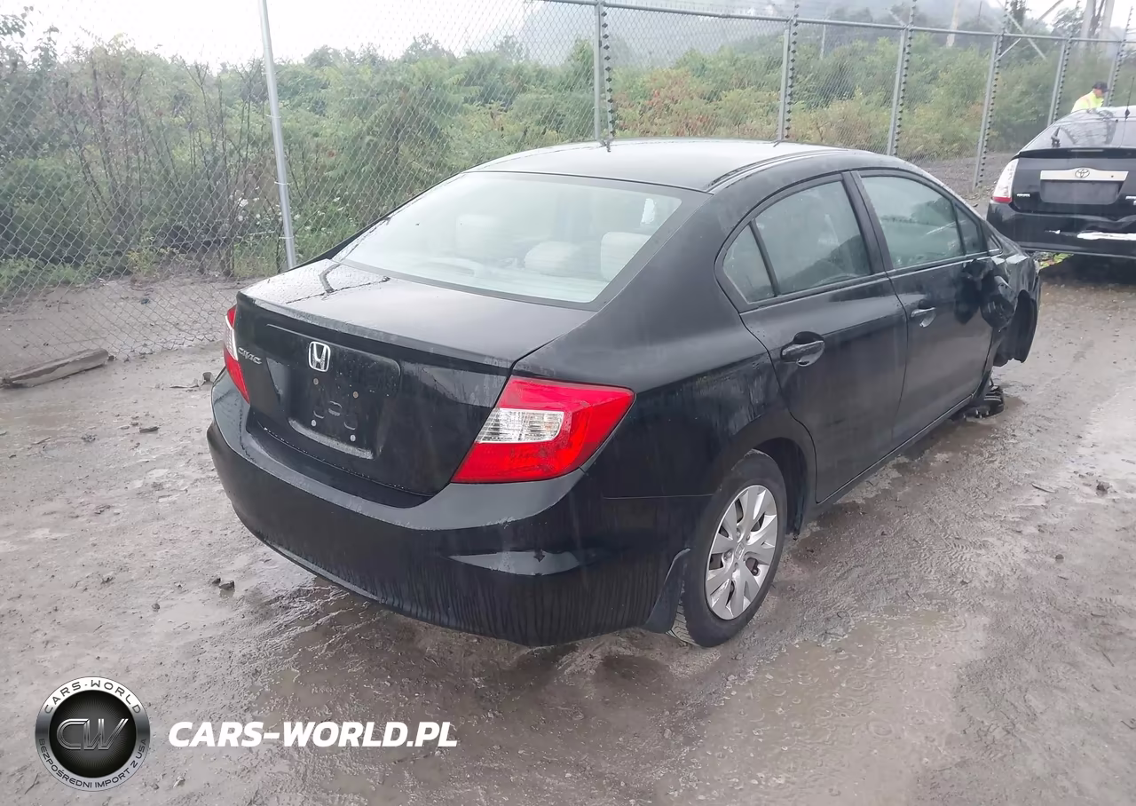 2012 Honda Civic Lx VIN:2HGFB2F59CH582233 - 4