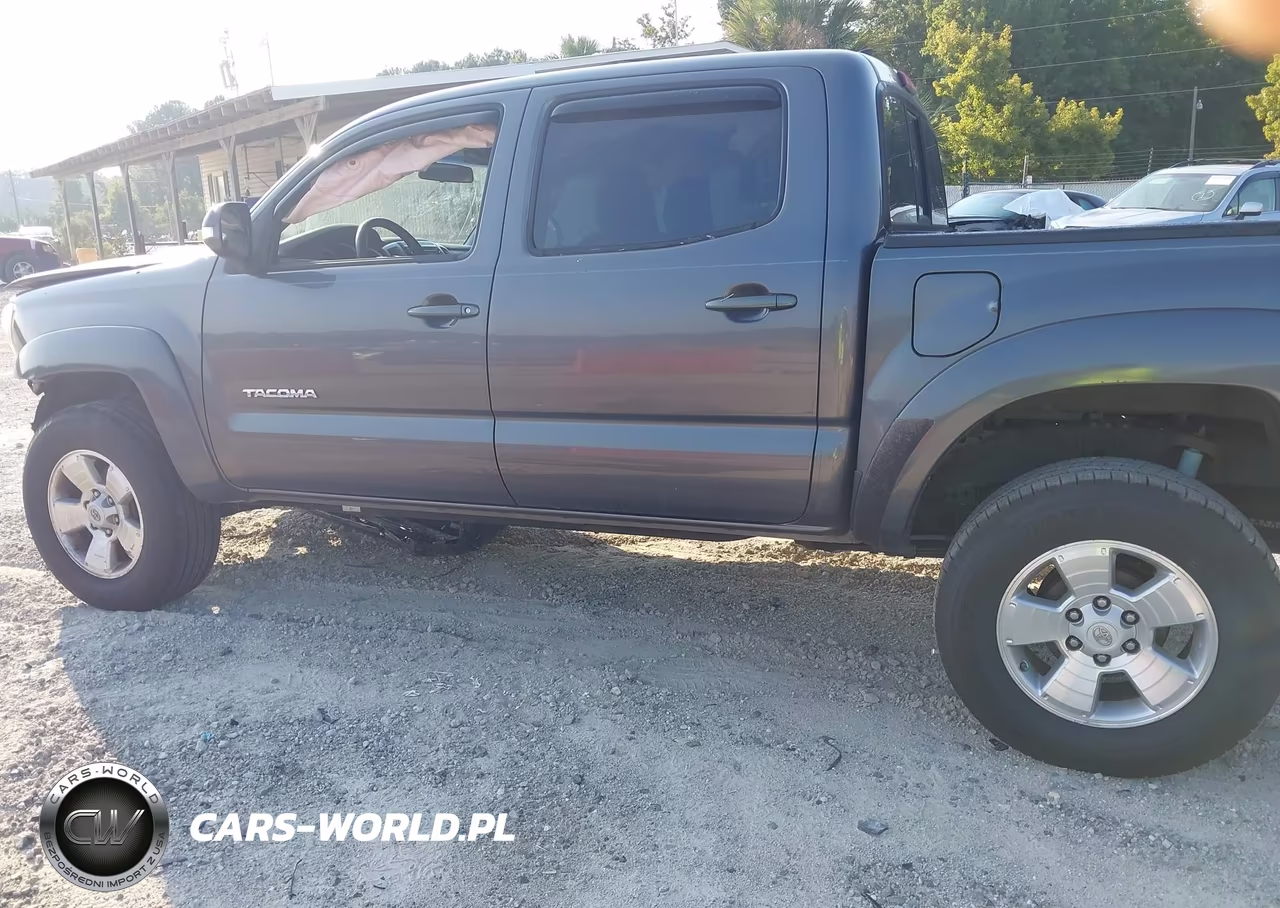 2015 Toyota Tacoma Prerunner V6 VIN:5TFJU4GN8FX088099 - 14