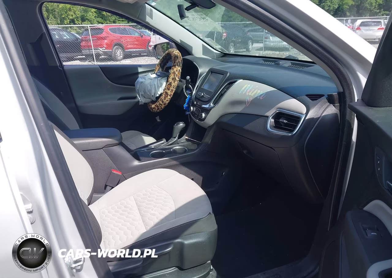 2018 Chevrolet Equinox Ls VIN:2GNAXREV3J6148801 - 5