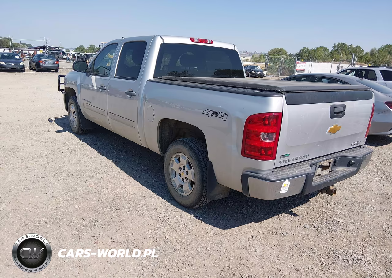 2010 Chevrolet Silverado 1500 Lt VIN:3GCRKSE34AG247325 - 3
