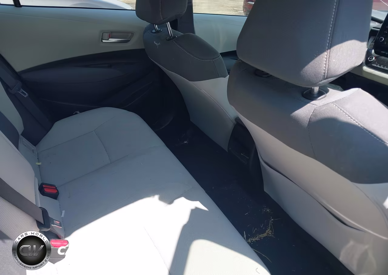 2021 Toyota Corolla Hybrid Le VIN:JTDEAMDEXMJ024435 - 8