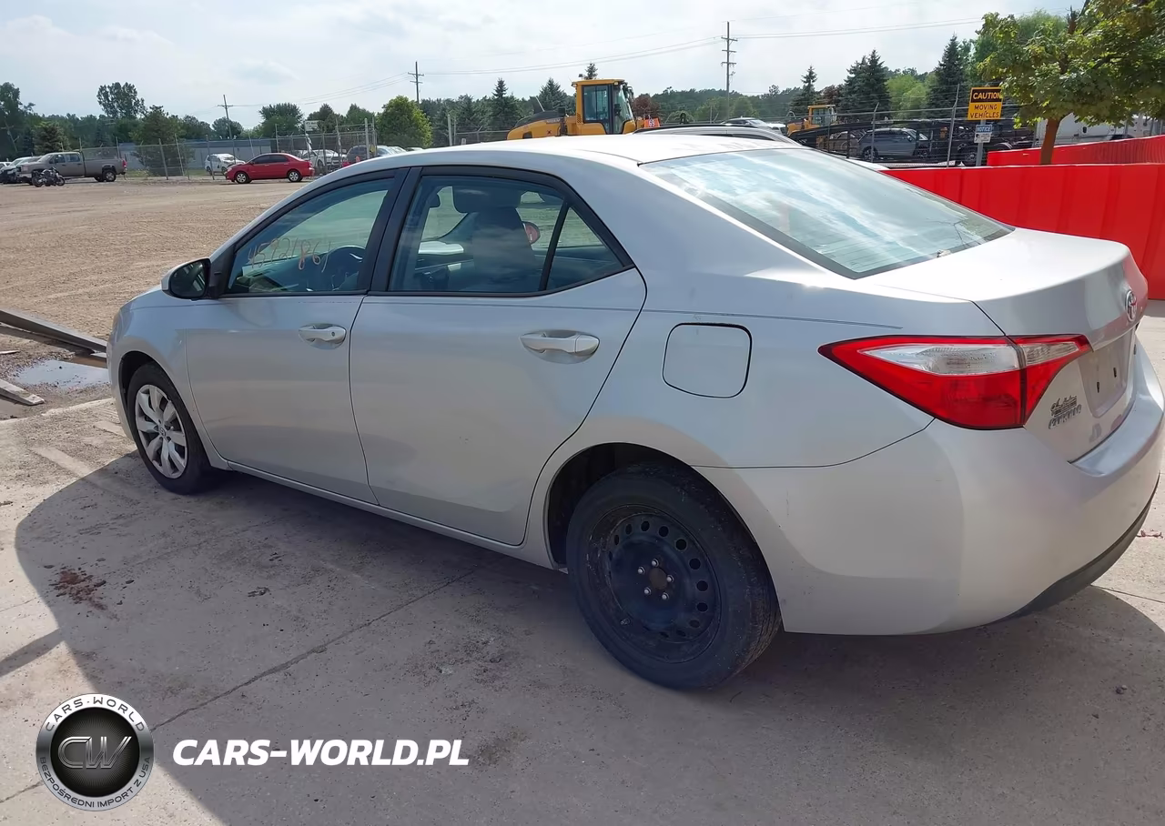 2014 Toyota Corolla Le VIN:2T1BURHE1EC015749 - 3