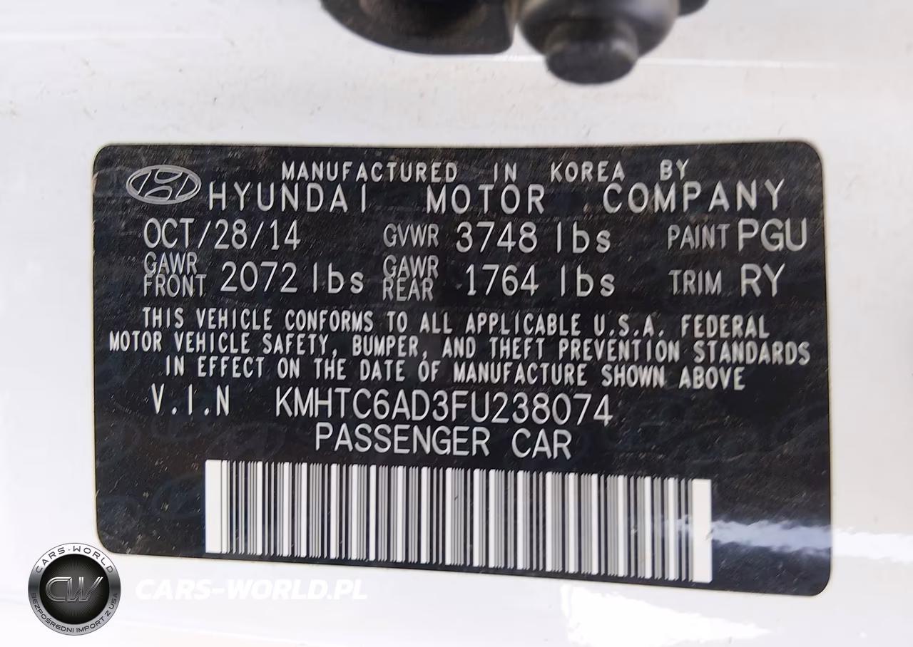 2015 Hyundai Veloster VIN:KMHTC6AD3FU238074 - 9