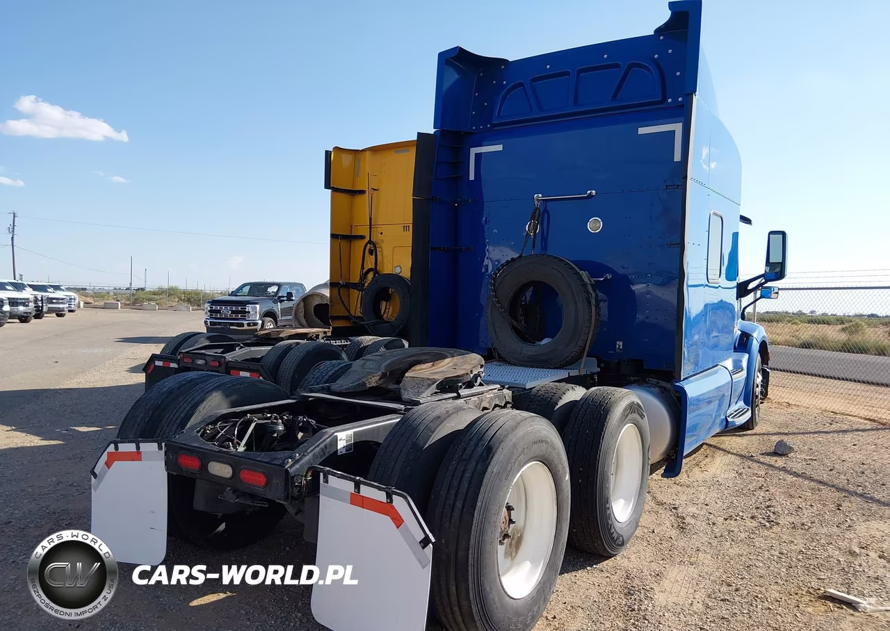 2019 Peterbilt 579 VIN:1XPBDP9X6KD263500 - 4