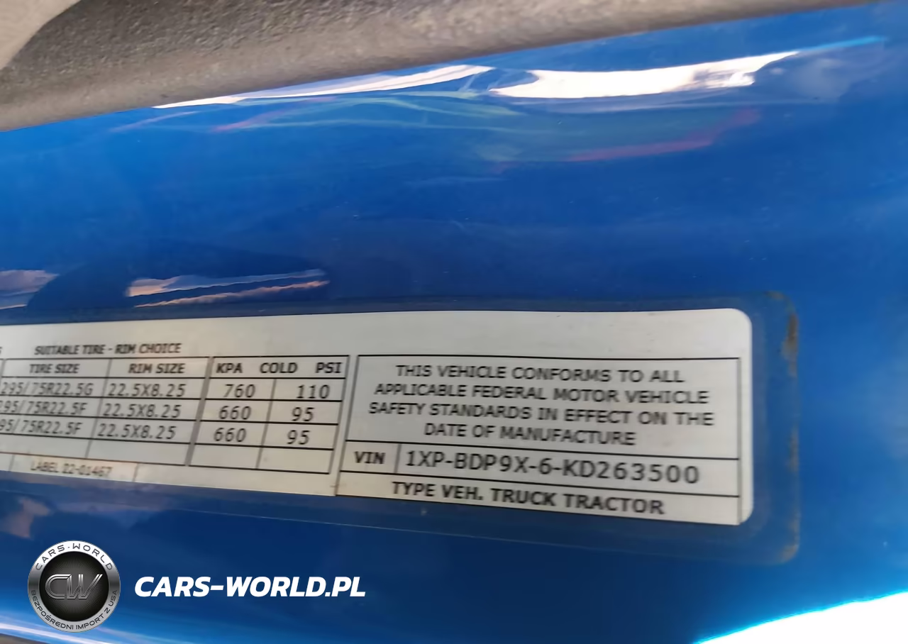2019 Peterbilt 579 VIN:1XPBDP9X6KD263500 - 8