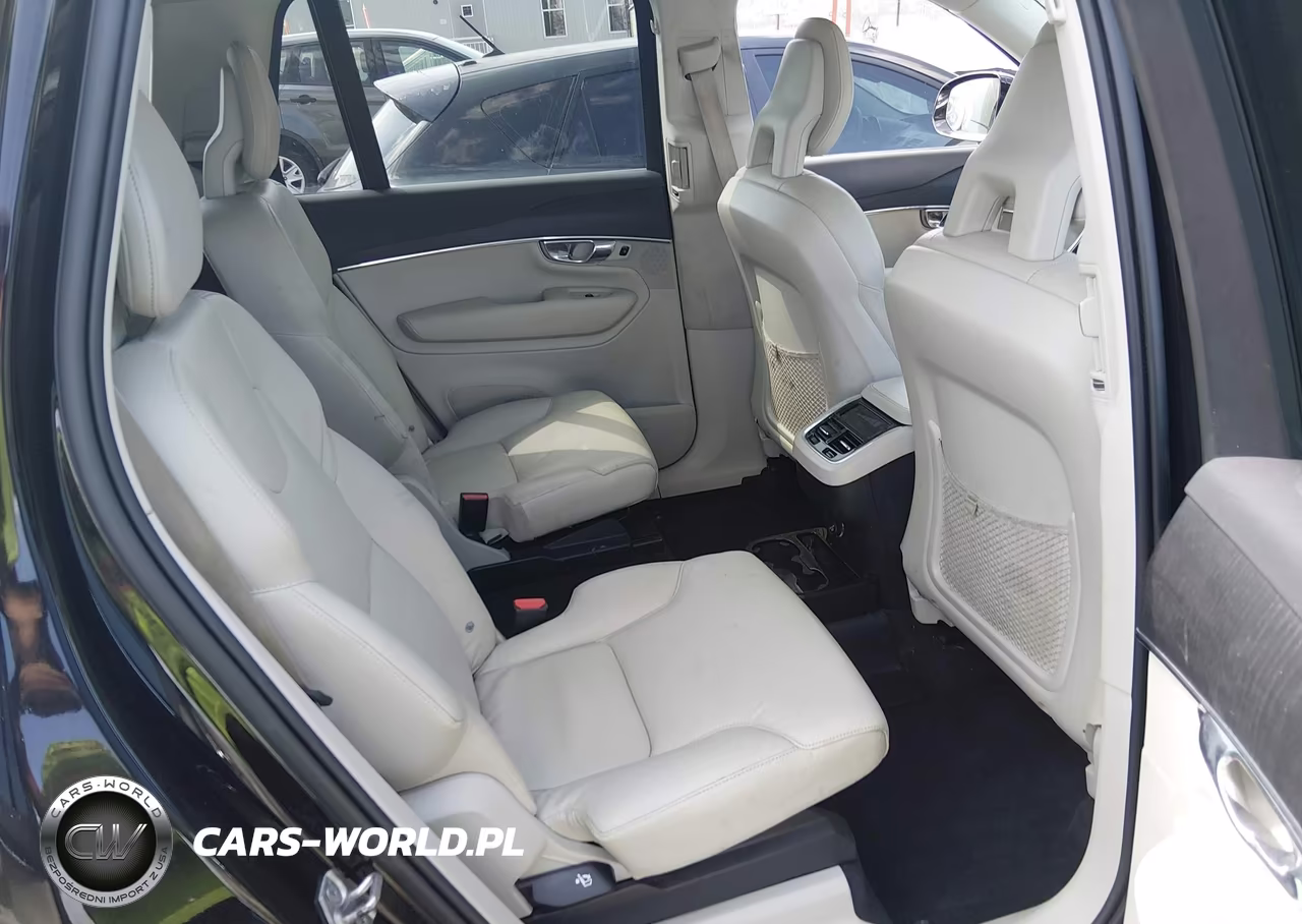 2020 Volvo Xc90 T6 Momentum 6 Passenger VIN:YV4A221K0L1619493 - 8