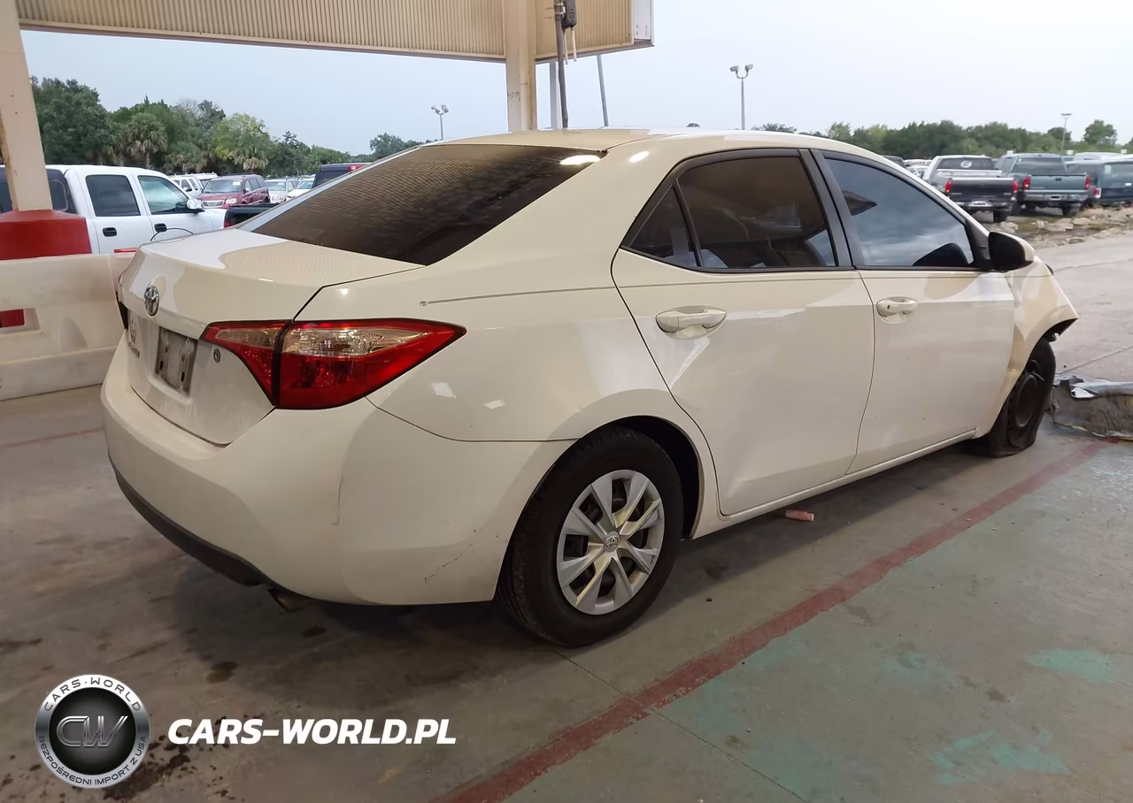 2017 Toyota Corolla L VIN:2T1BURHE8HC827442 - 4