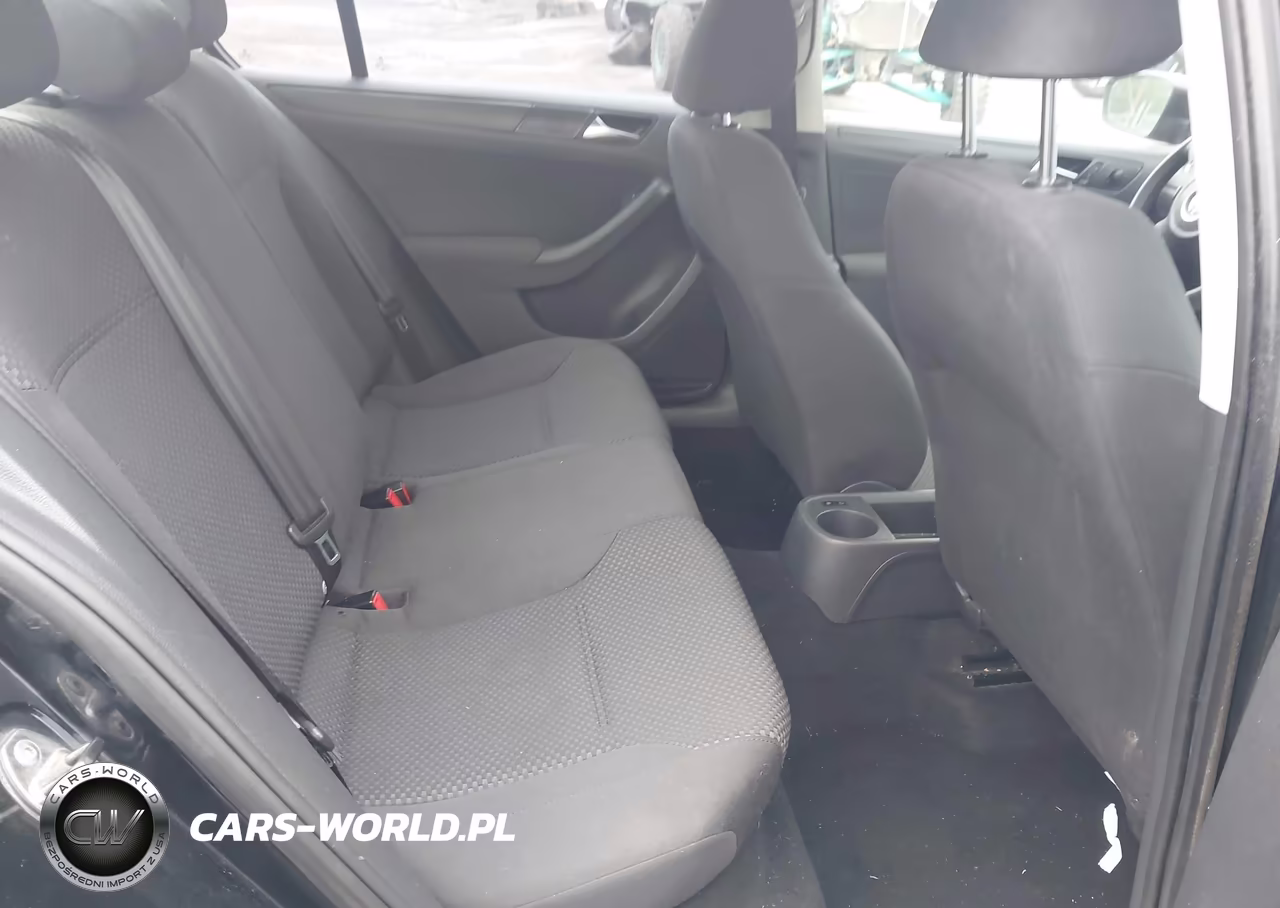 2012 Volkswagen Jetta 2.0L S VIN:3VW2K7AJ8CM311080 - 8