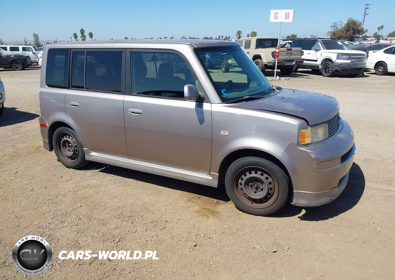 2005 Scion Xb