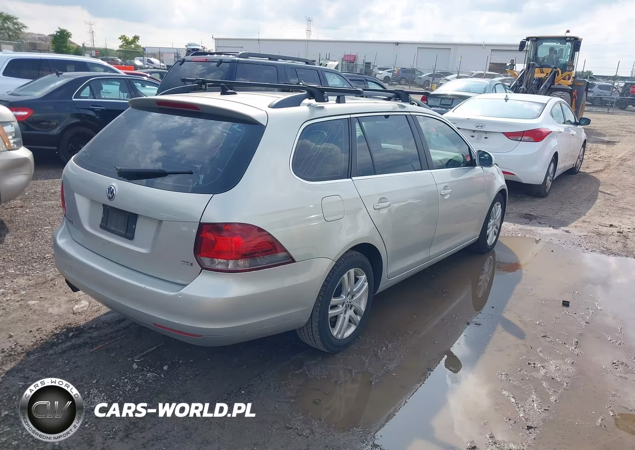 2011 Volkswagen Jetta Sportwagen 2.0L Tdi VIN:3VWPL7AJ4BM645804 - 4