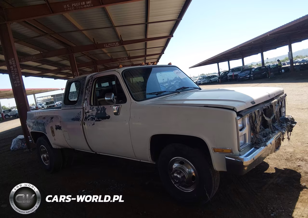 1985 Chevrolet C30 VIN:1GCHC34W0FJ172882 - 13