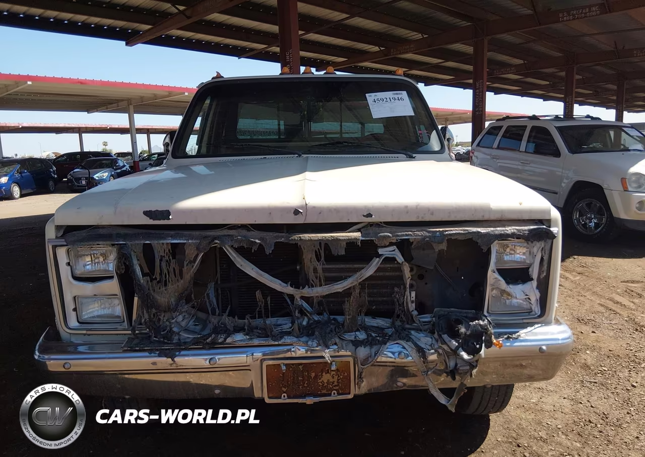 1985 Chevrolet C30 VIN:1GCHC34W0FJ172882 - 6