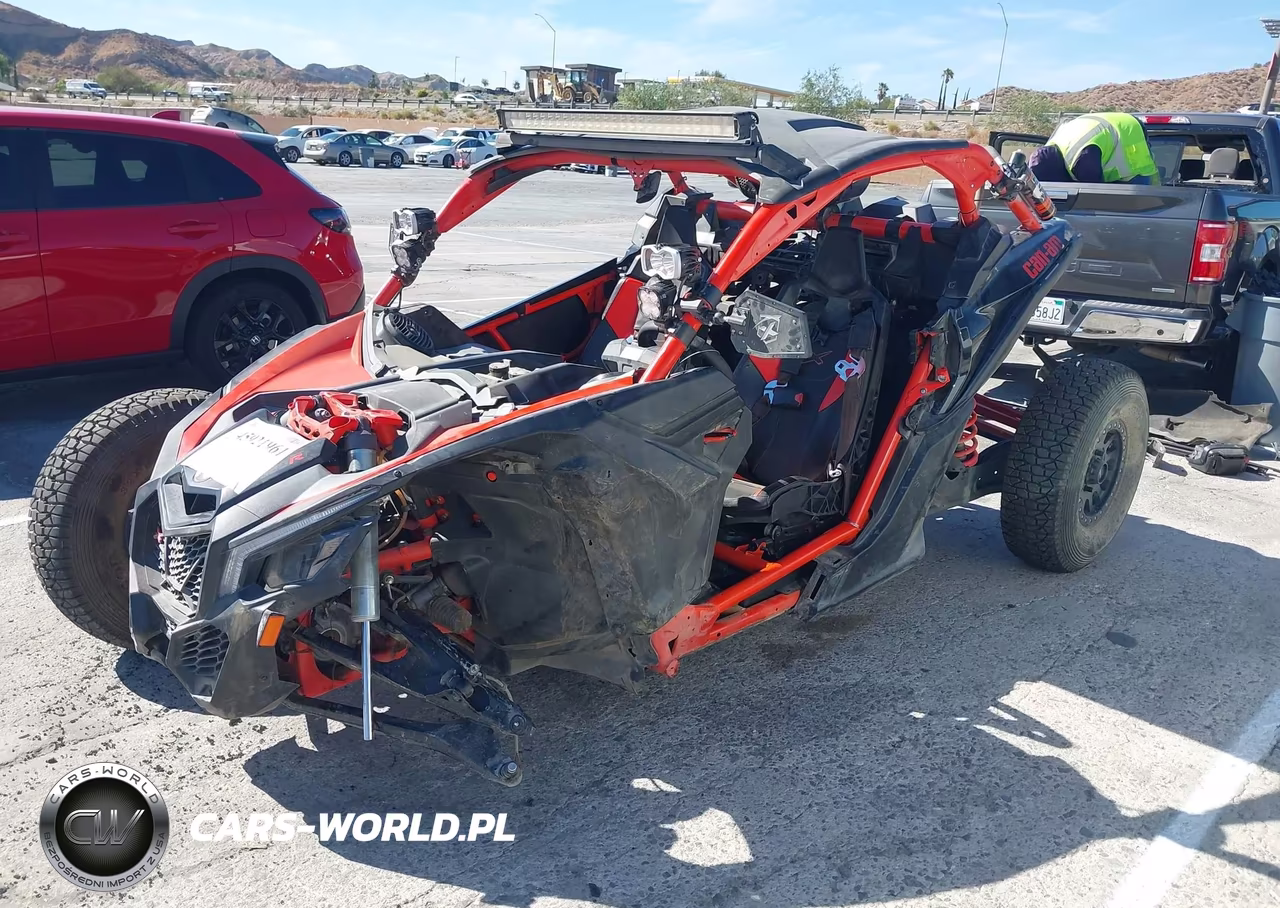 2018 Can-Am Maverick X3 X Rs Turbo R VIN:3JBVXAW26JK001392 - 2