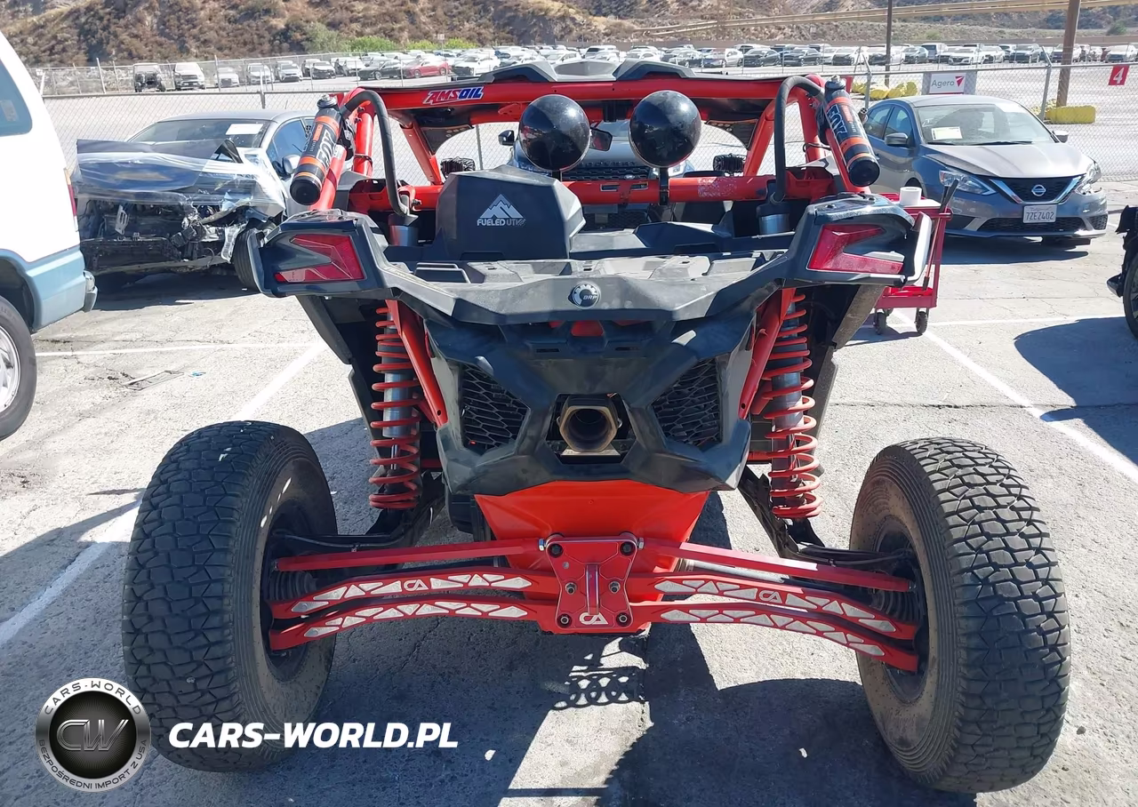 2018 Can-Am Maverick X3 X Rs Turbo R VIN:3JBVXAW26JK001392 - 6