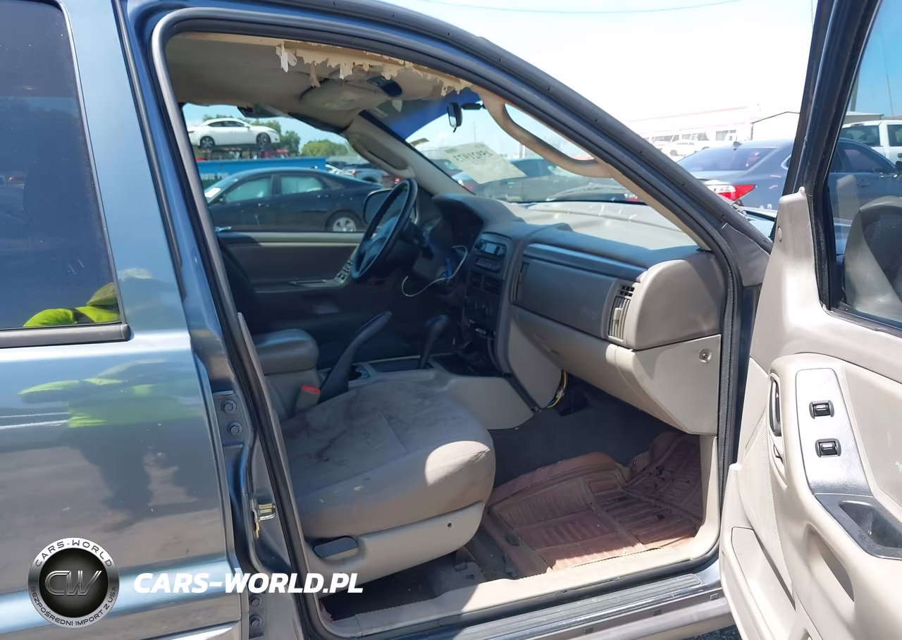 2002 Jeep Grand Cherokee Laredo VIN:1J4GX48SX2C323636 - 5
