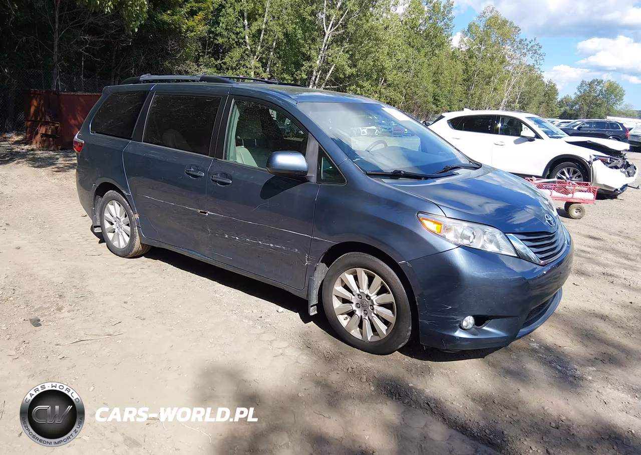 2015 Toyota Sienna Xle 7 Passenger