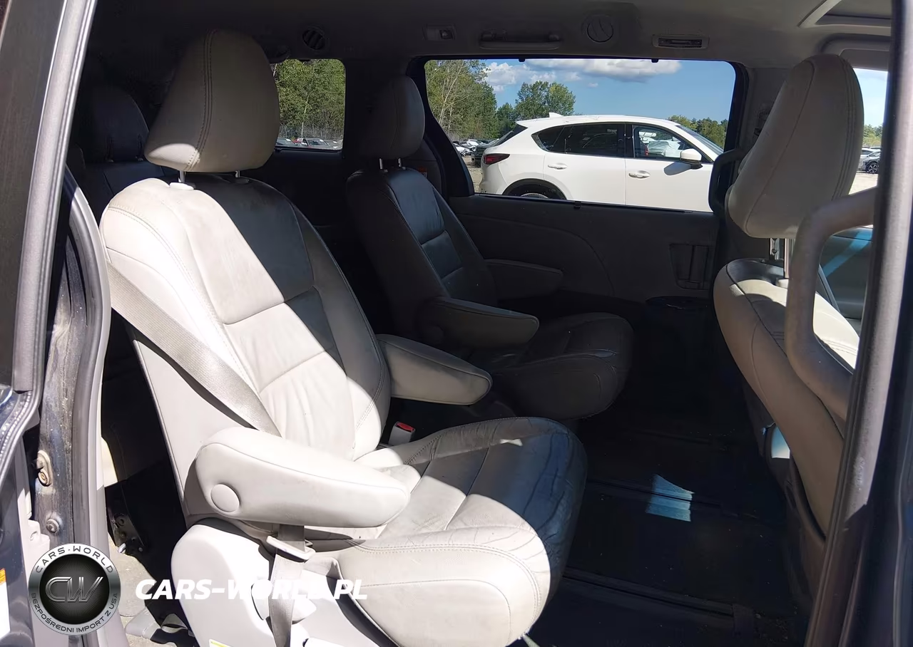2015 Toyota Sienna Xle 7 Passenger VIN:5TDDK3DC4FS111593 - 8