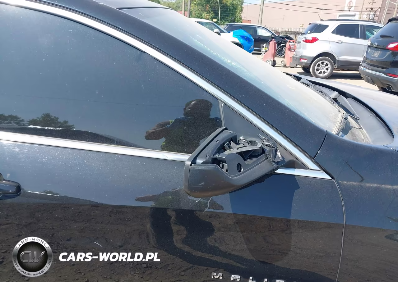 2018 Chevrolet Malibu 1Fl VIN:1G1ZC5ST7JF166400 - 18