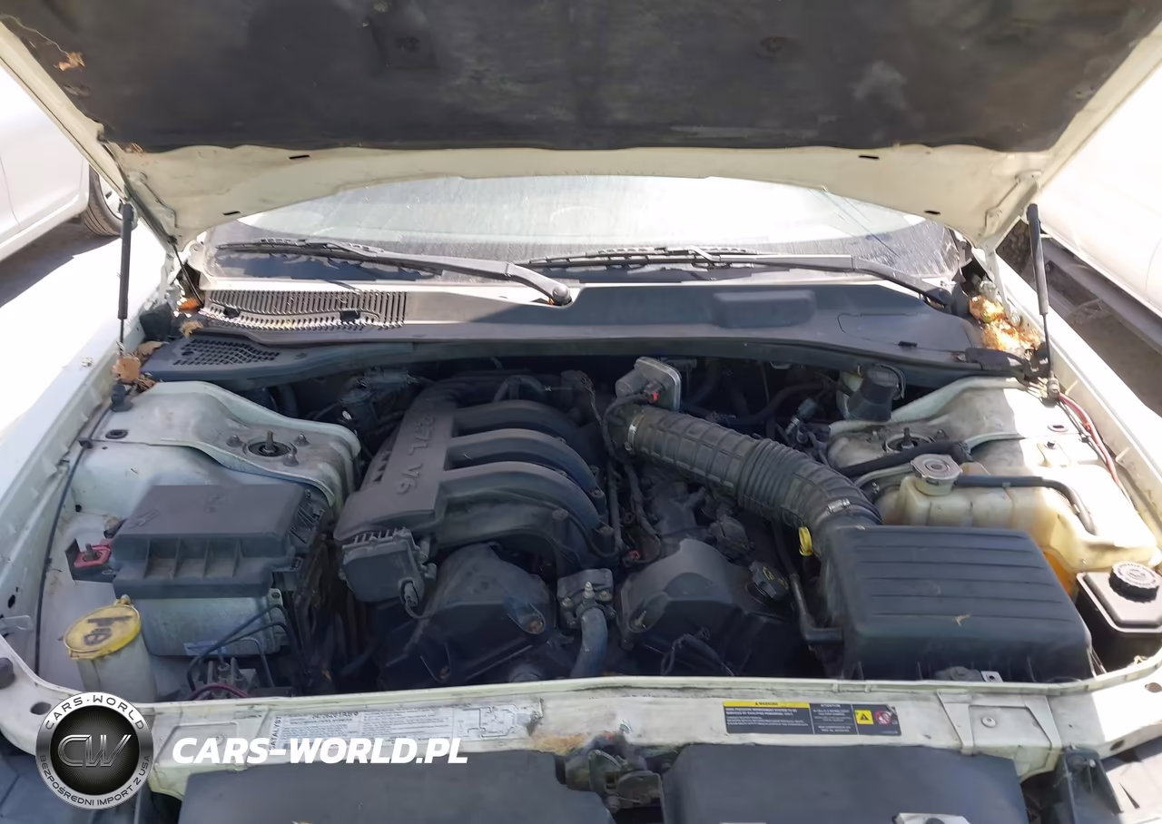 2005 Chrysler 300 VIN:2C3JA43R75H627448 - 10