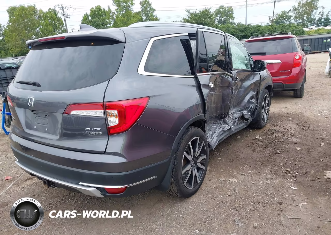 2019 Honda Pilot Elite VIN:5FNYF6H07KB072990 - 4