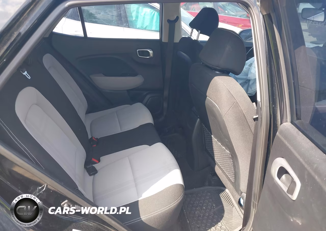 2020 Hyundai Venue Sel VIN:KMHRC8A33LU018605 - 8