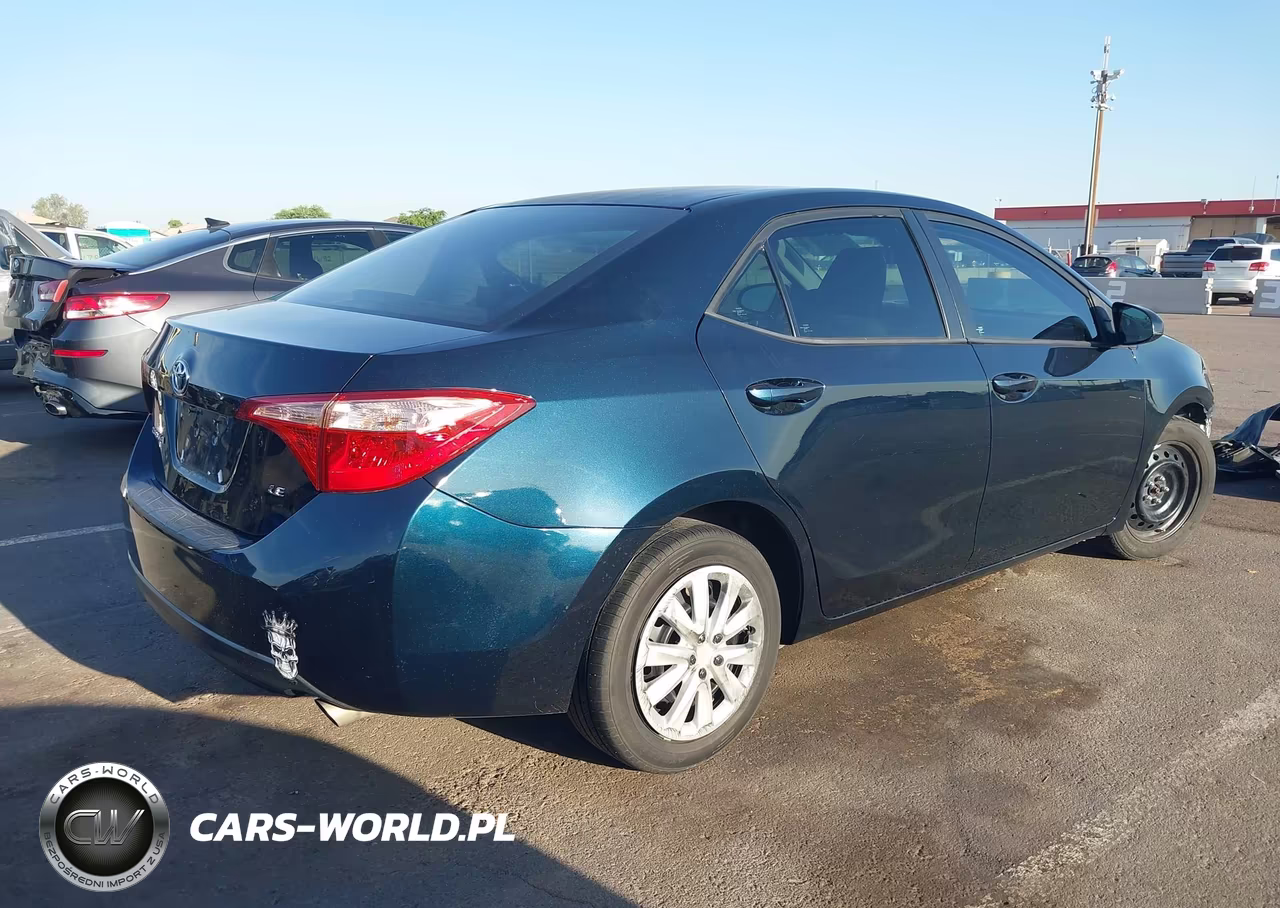 2017 Toyota Corolla Le VIN:2T1BURHE0HC901646 - 4
