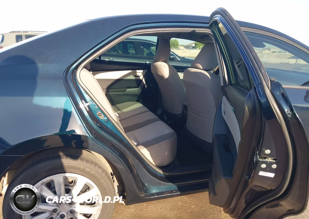 2017 Toyota Corolla Le VIN:2T1BURHE0HC901646 - 8