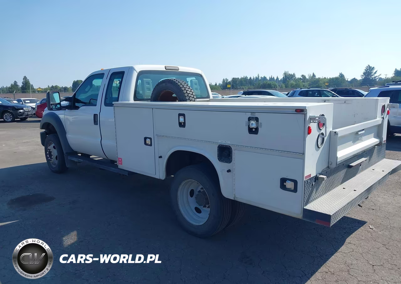 2016 Ford F-450 Chassis Xl VIN:1FD9X4HY5GEB00656 - 3