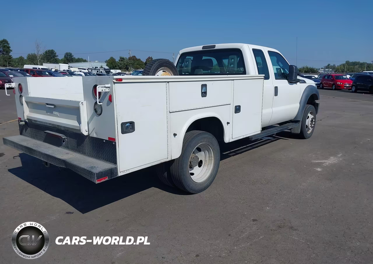 2016 Ford F-450 Chassis Xl VIN:1FD9X4HY5GEB00656 - 4