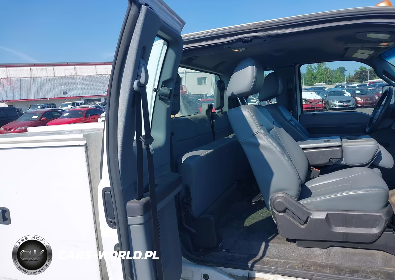 2016 Ford F-450 Chassis Xl VIN:1FD9X4HY5GEB00656 - 8