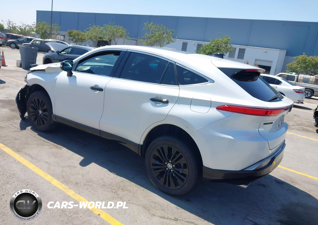 2024 Toyota Venza Nightshade Edition VIN:JTEAAAAH4RJ163622 - 3