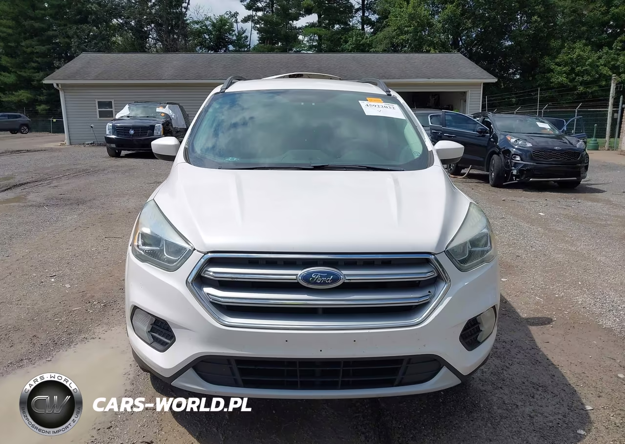 2017 Ford Escape Se VIN:1FMCU0GD8HUB65675 - 13